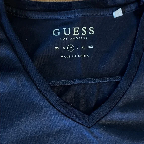 GUESS Men's Dark Blue V-Neck Tee - Picture 2 of 4